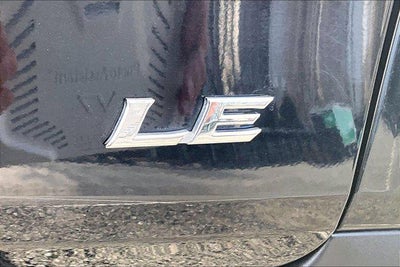 2025 Toyota Sienna LE