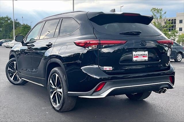 2022 Toyota Highlander XSE