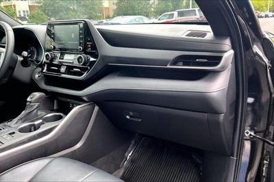 2022 Toyota Highlander XSE