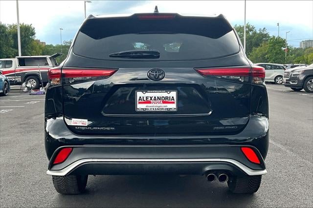 2022 Toyota Highlander XSE