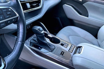 2021 Toyota Highlander Hybrid Limited