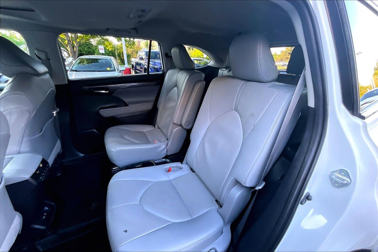 2021 Toyota Highlander Hybrid Limited