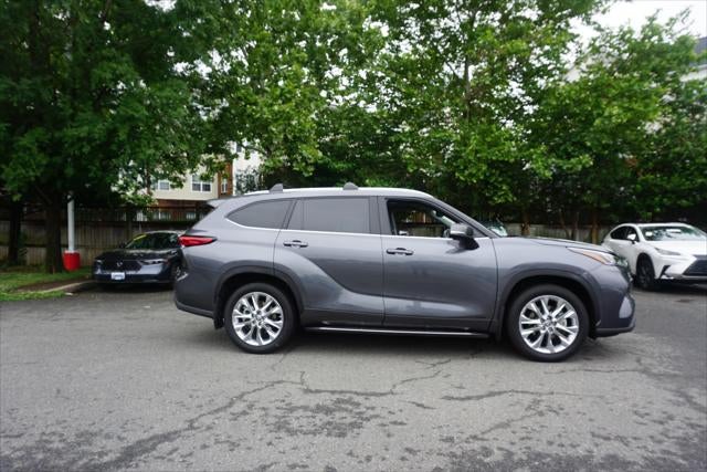 2023 Toyota Highlander Hybrid Limited
