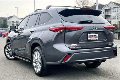 2023 Toyota Highlander Hybrid Limited