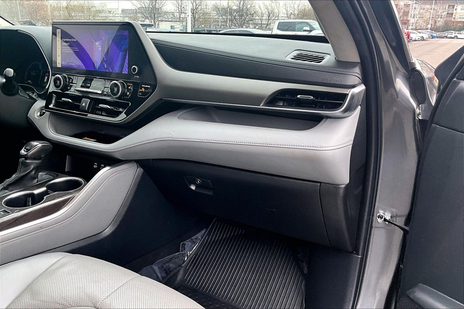 2023 Toyota Highlander Hybrid Limited