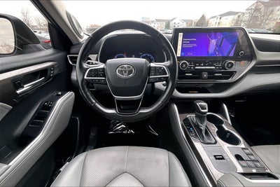 2023 Toyota Highlander Hybrid Limited