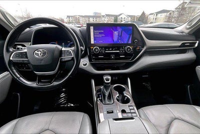 2023 Toyota Highlander Hybrid Limited