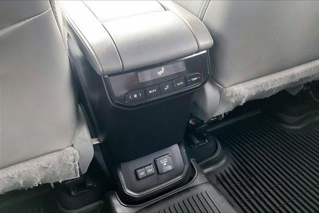 2023 Toyota Highlander Hybrid Limited