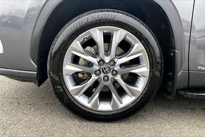 2023 Toyota Highlander Hybrid Limited
