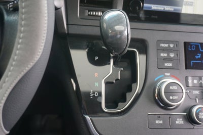 2017 Toyota Sienna SE