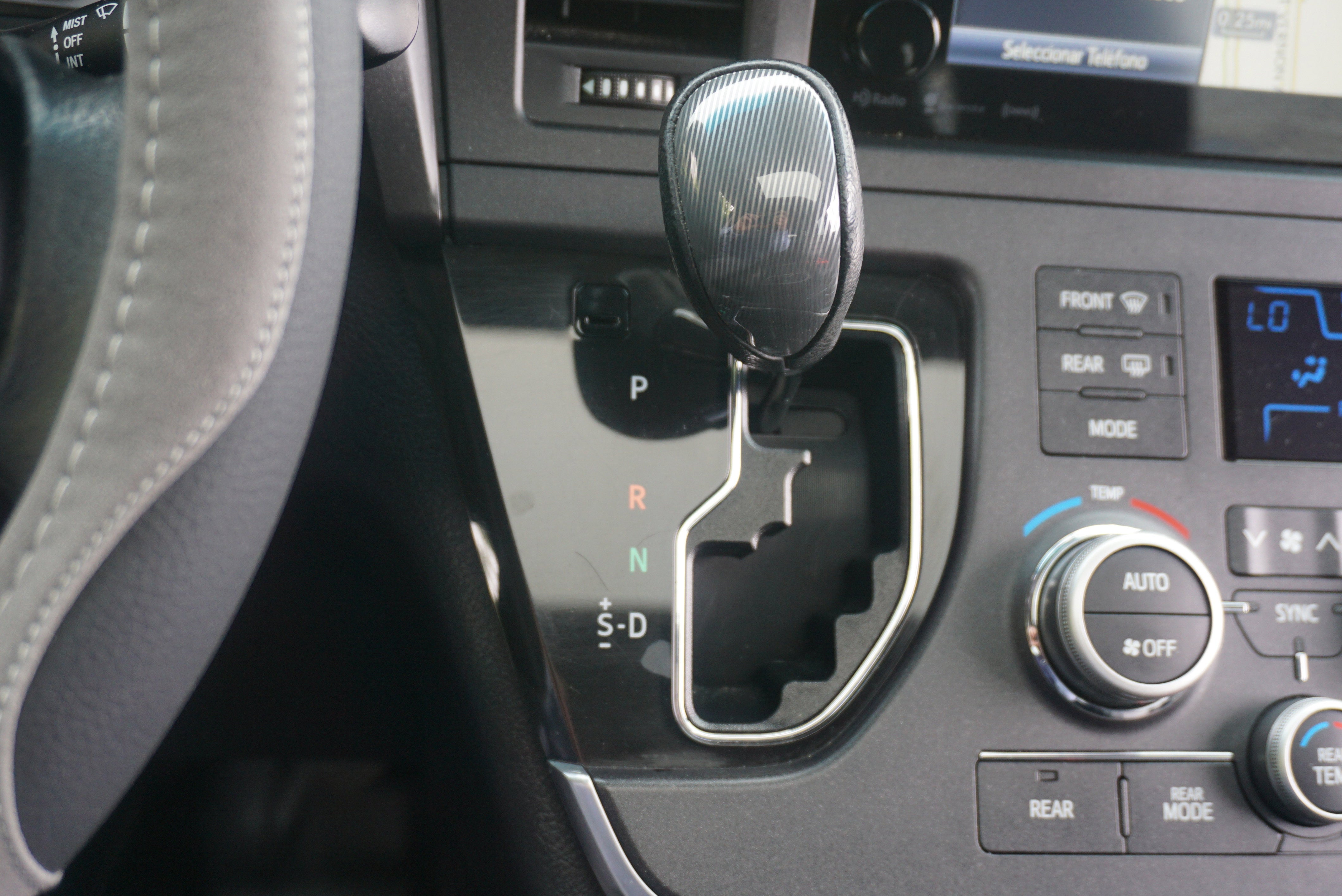 2017 Toyota Sienna SE
