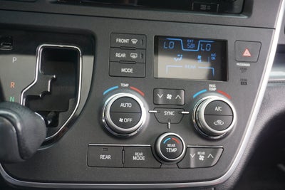 2017 Toyota Sienna SE