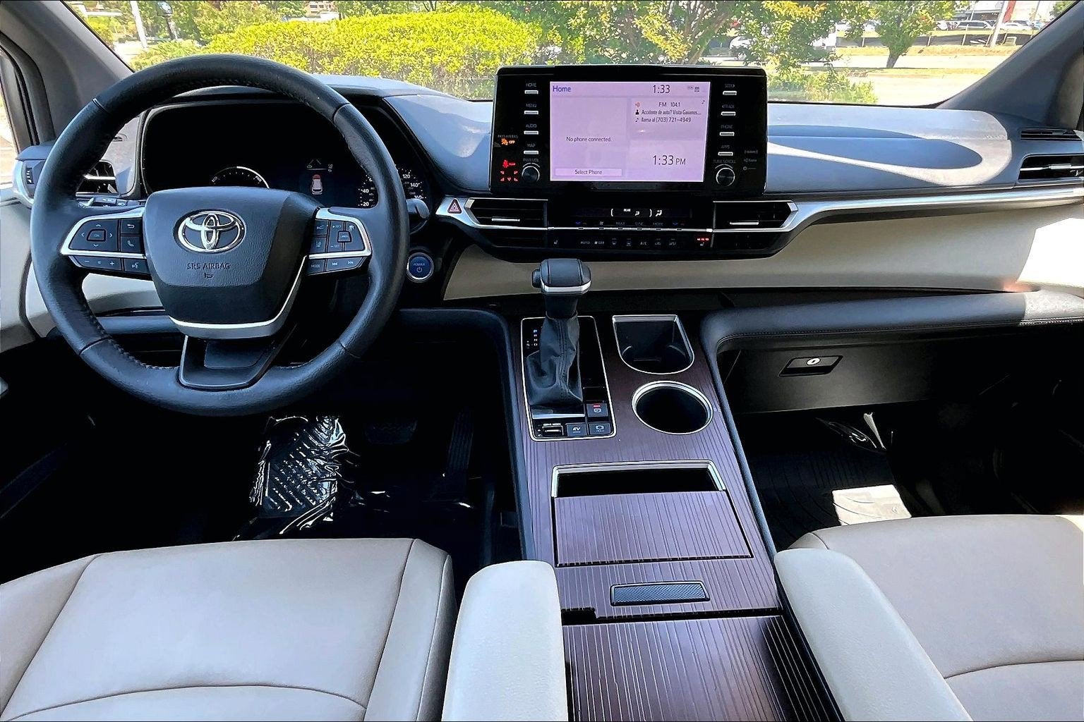 2023 Toyota Sienna XLE