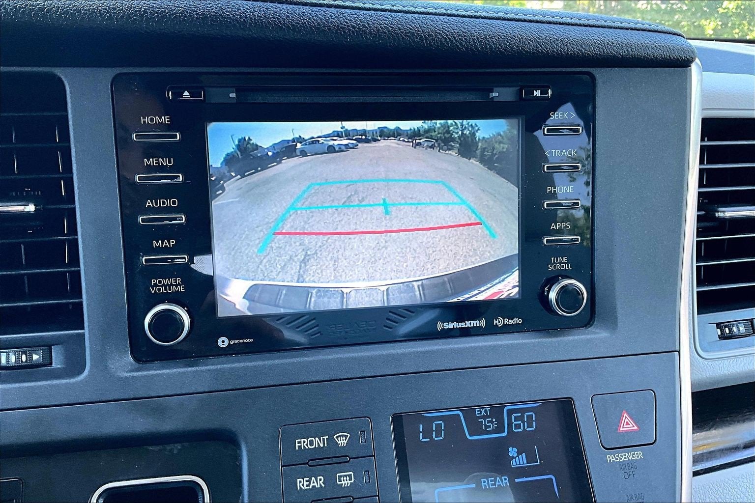 2018 Toyota Sienna XLE Premium