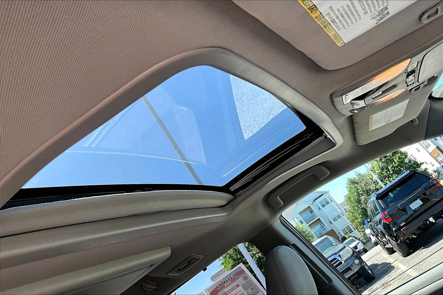 2018 Toyota Sienna XLE Premium