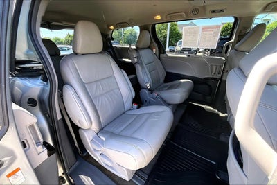 2018 Toyota Sienna XLE Premium