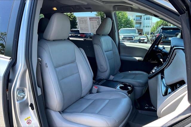 2018 Toyota Sienna XLE Premium