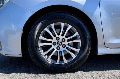 2018 Toyota Sienna XLE Premium