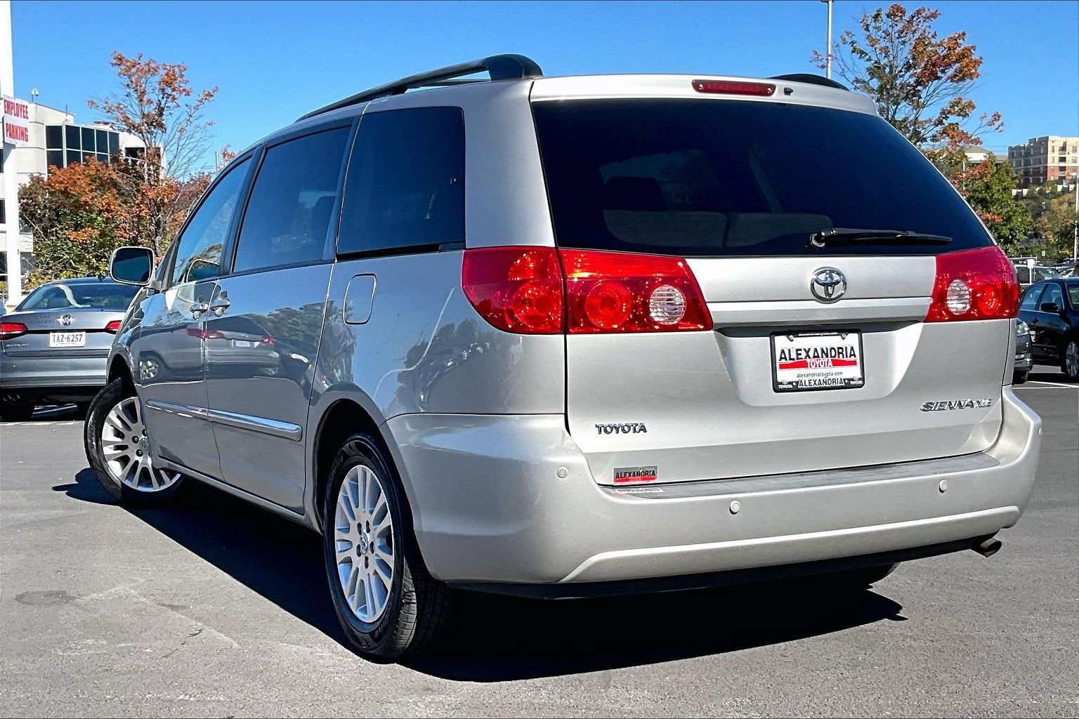 2008 Toyota Sienna XLE