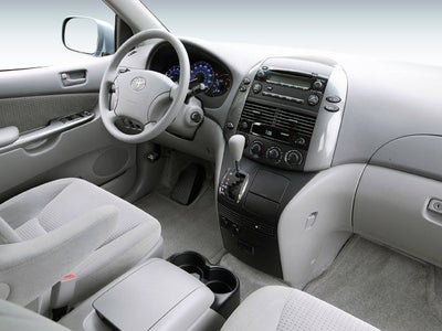 2008 Toyota Sienna XLE