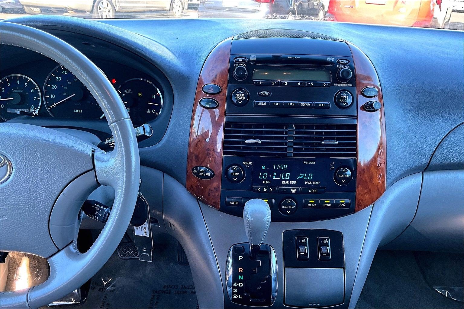 2008 Toyota Sienna XLE