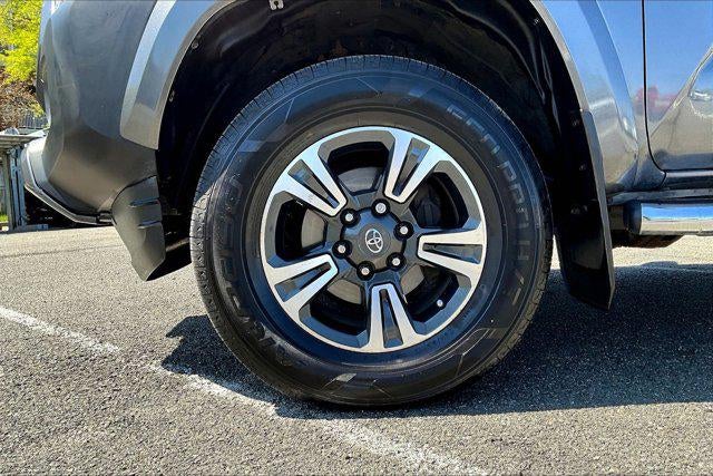 2017 Toyota Tacoma TRD Sport