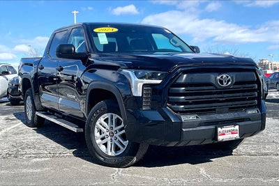 2024 Toyota Tundra 4WD SR5