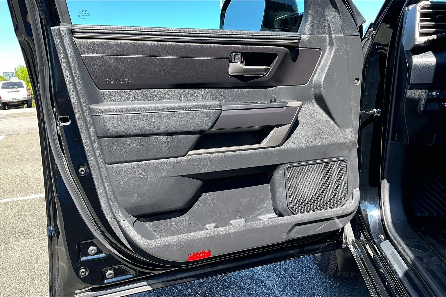 2025 Toyota Tundra 4WD SR5