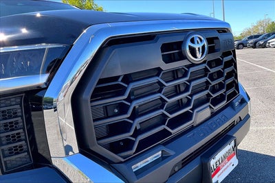 2025 Toyota Tundra 4WD SR5