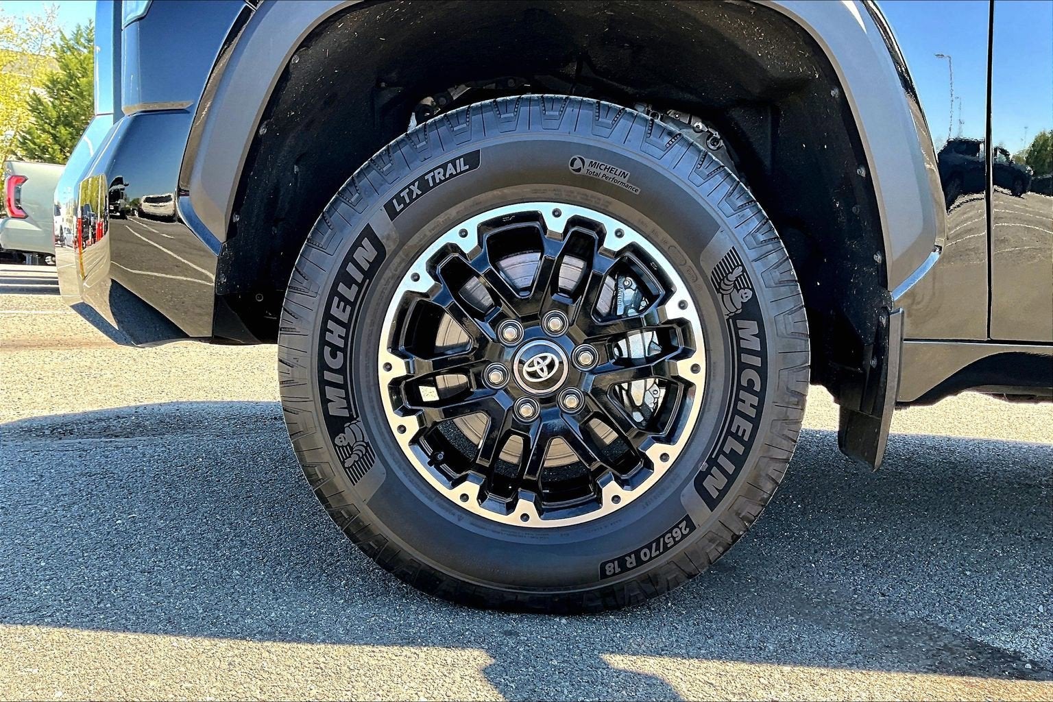 2025 Toyota Tundra 4WD SR5