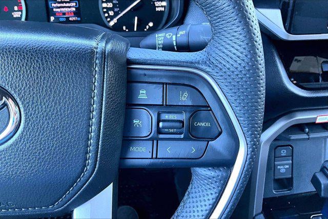 2025 Toyota Tundra 4WD SR5