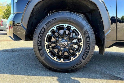 2025 Toyota Tundra 4WD SR5