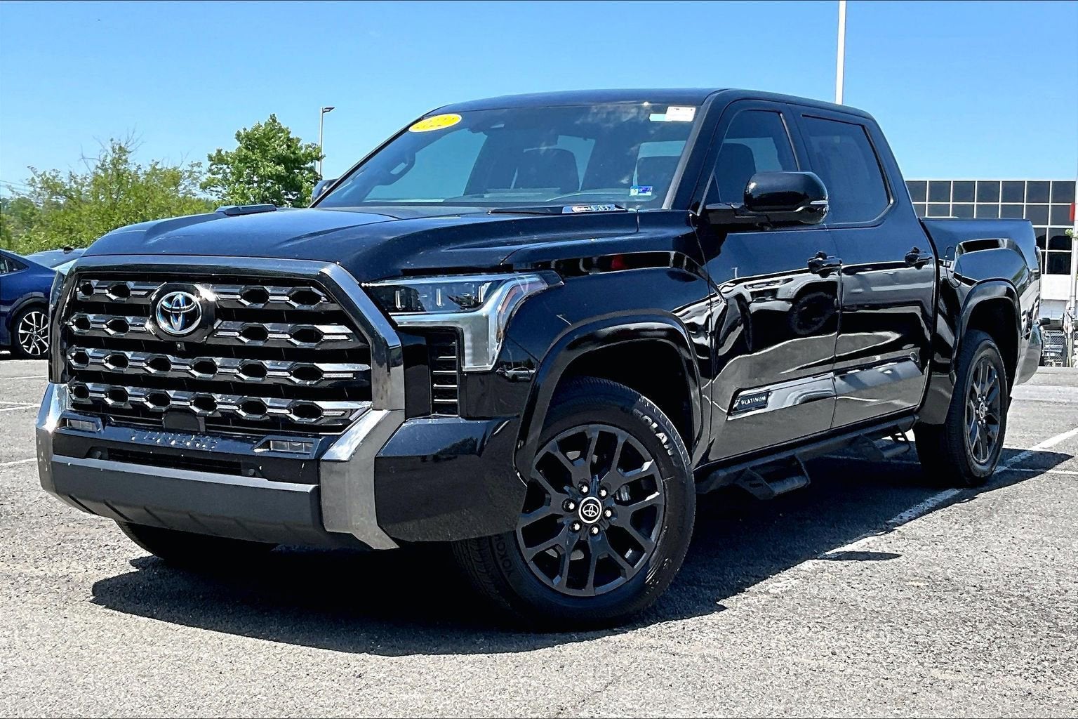 2022 Toyota Tundra 4WD Platinum Hybrid