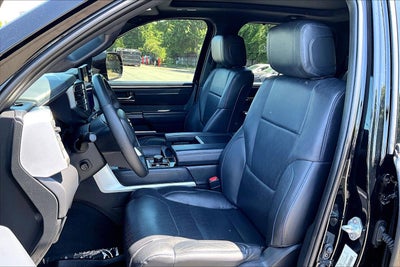 2022 Toyota Tundra 4WD Platinum Hybrid