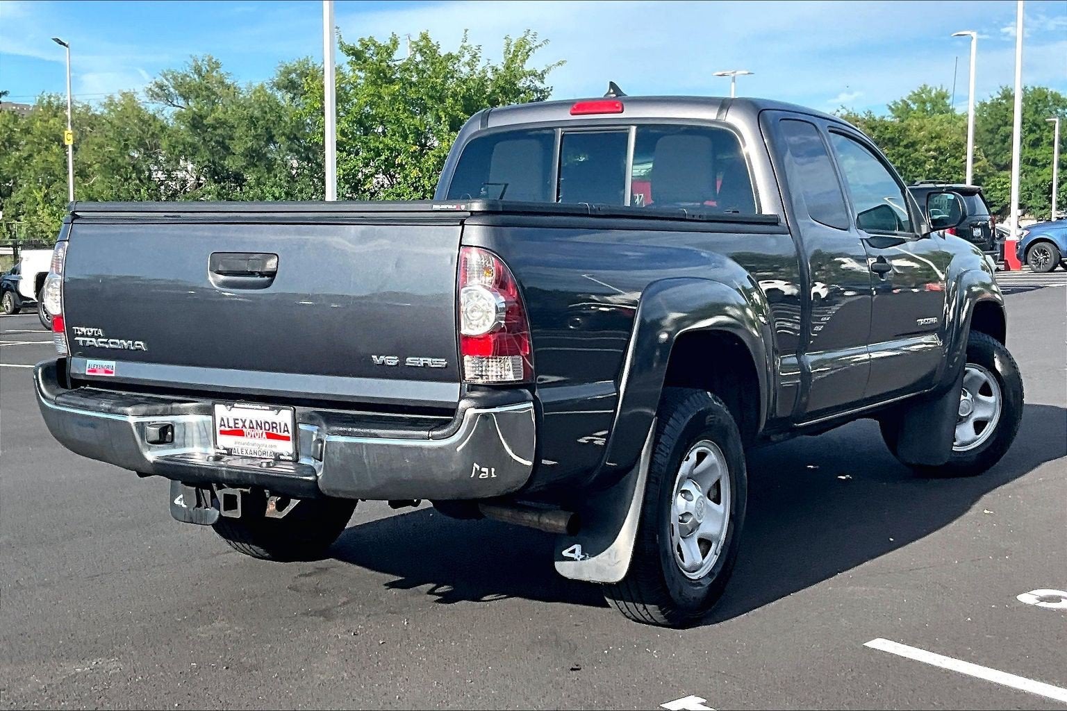 2015 Toyota Tacoma 4WD Access Cab V6 AT (Natl)
