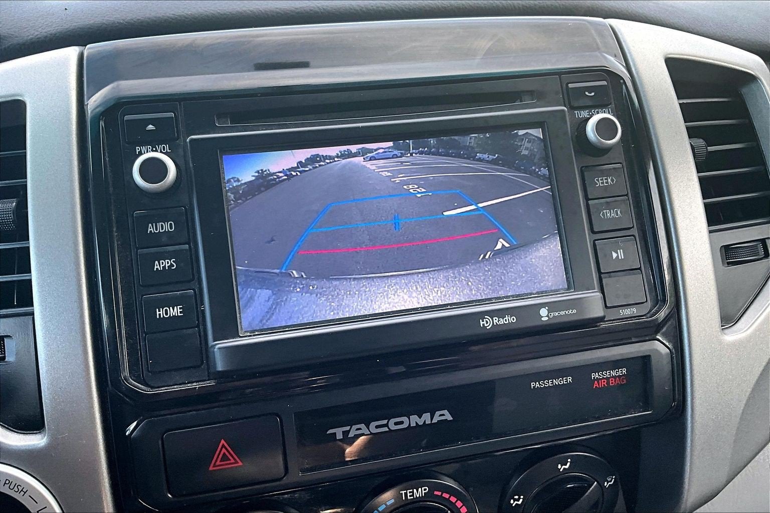 2015 Toyota Tacoma 4WD Access Cab V6 AT (Natl)
