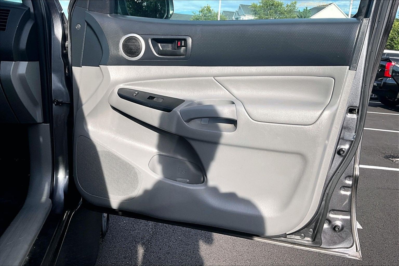 2015 Toyota Tacoma 4WD Access Cab V6 AT (Natl)