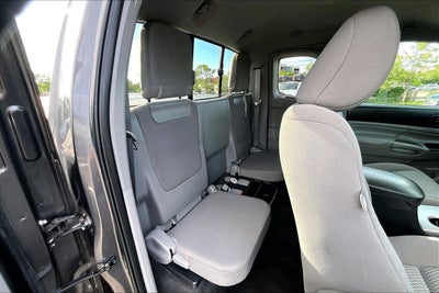 2015 Toyota Tacoma 4WD Access Cab V6 AT (Natl)