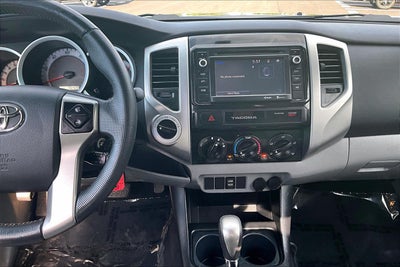 2015 Toyota Tacoma 4WD Access Cab V6 AT (Natl)
