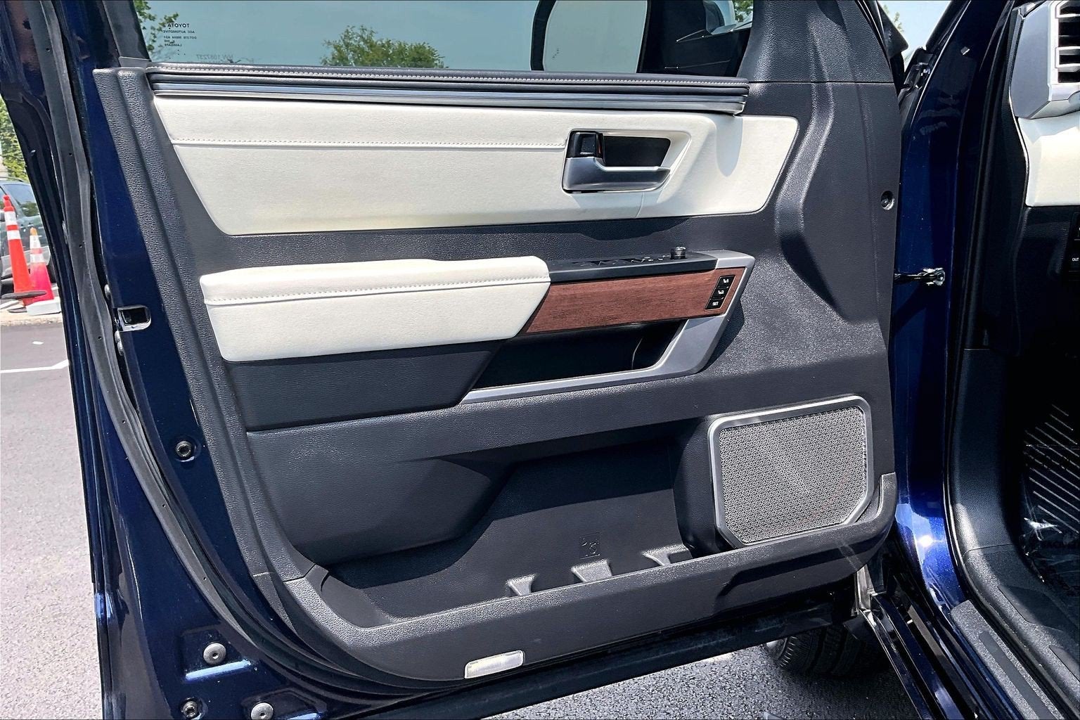 2022 Toyota Tundra 4WD Capstone Hybrid