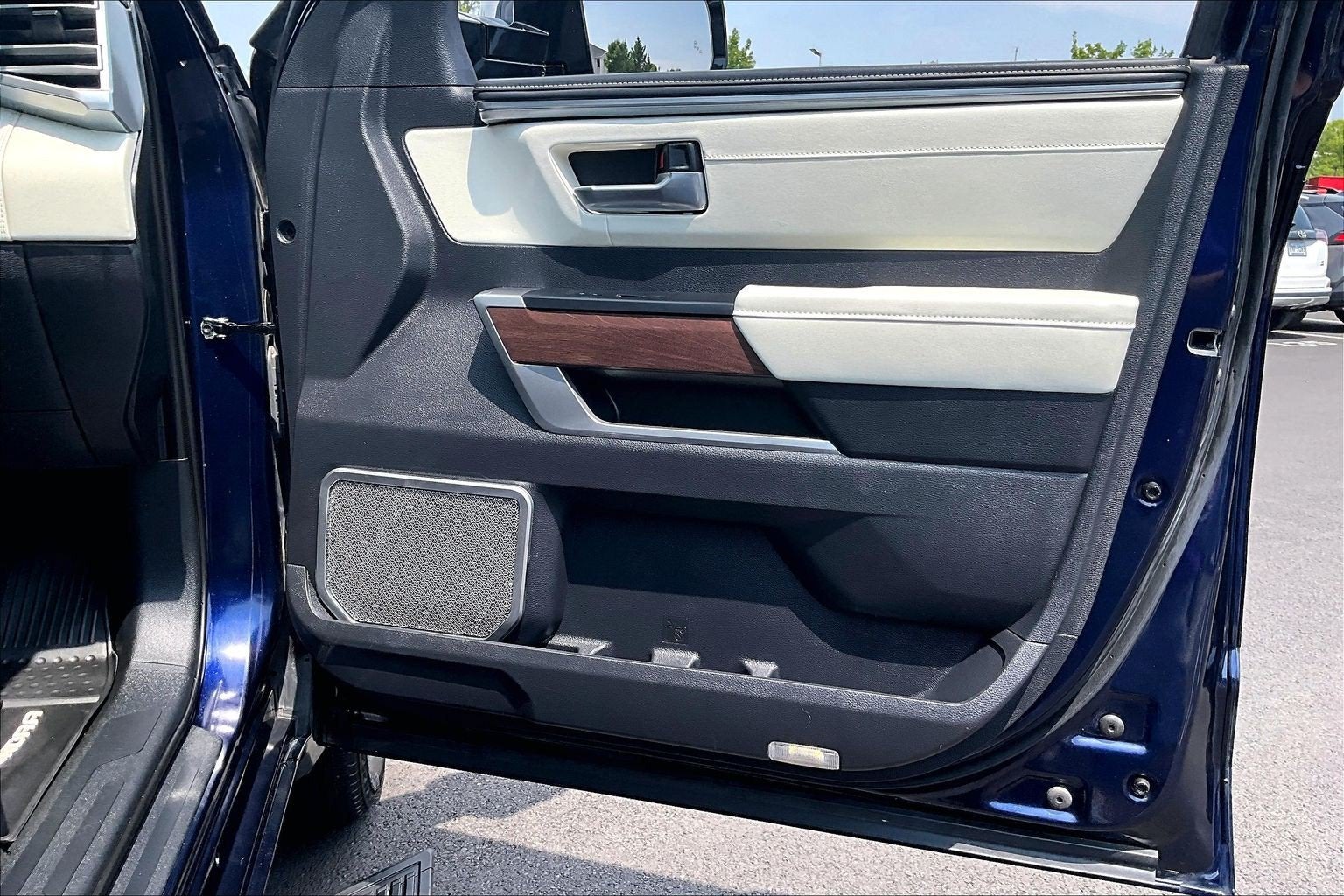 2022 Toyota Tundra 4WD Capstone Hybrid