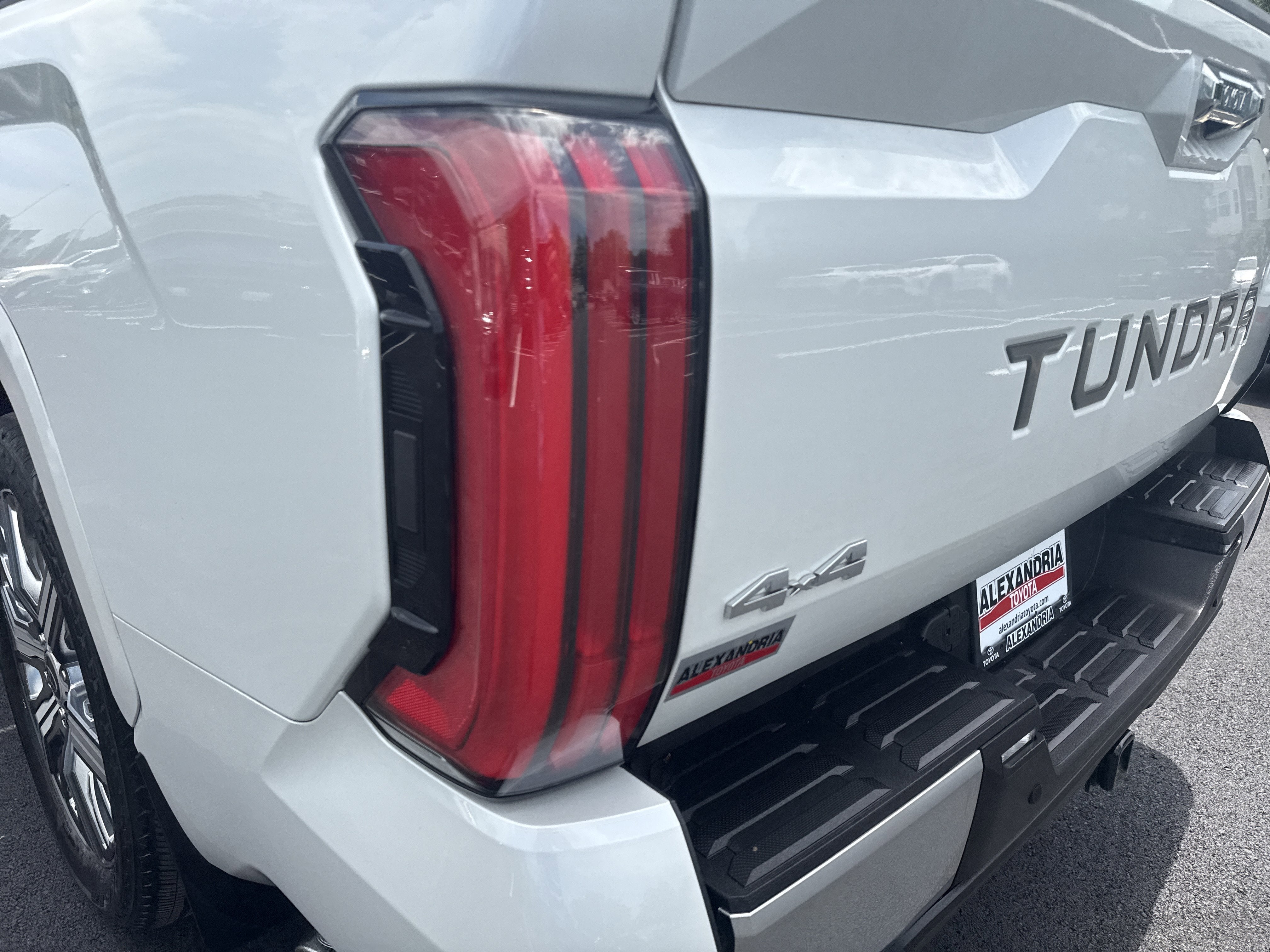 2023 Toyota Tundra 4WD Capstone Hybrid