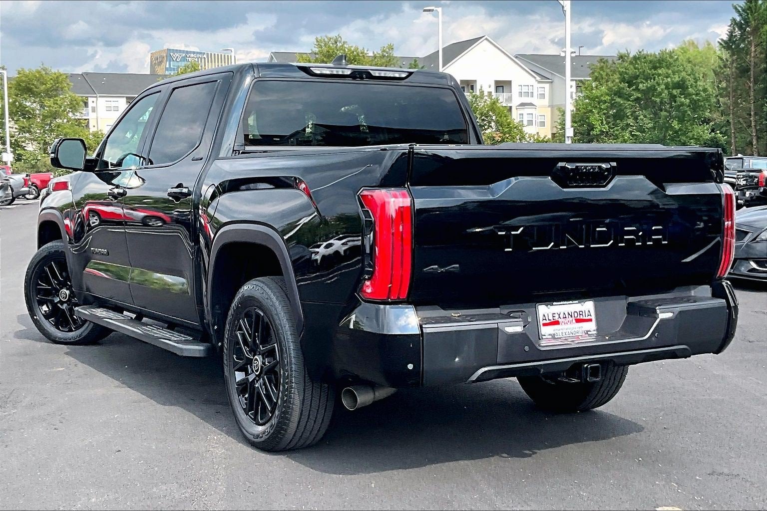 2024 Toyota Tundra 4WD Limited Hybrid