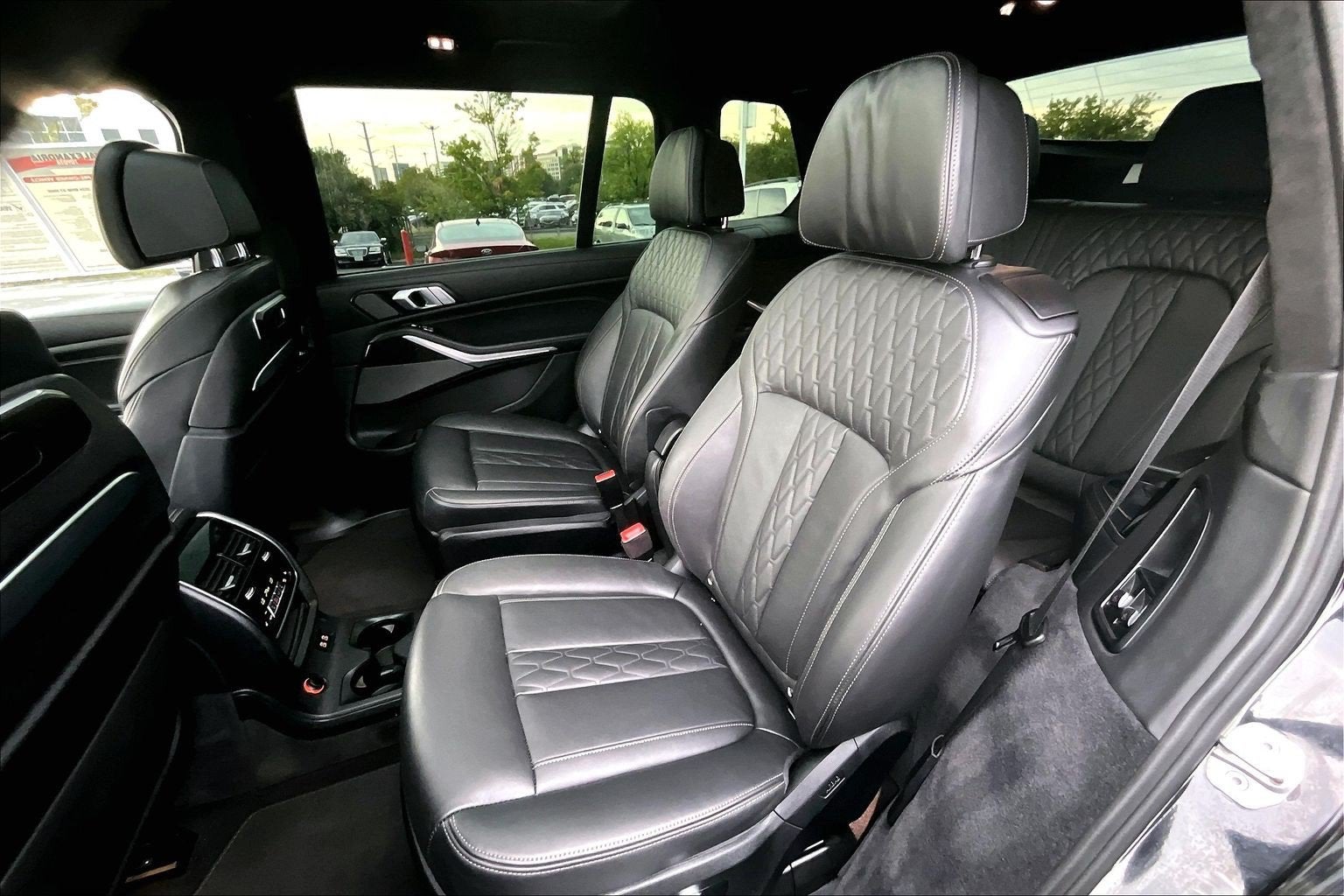 2024 BMW X7 M60i