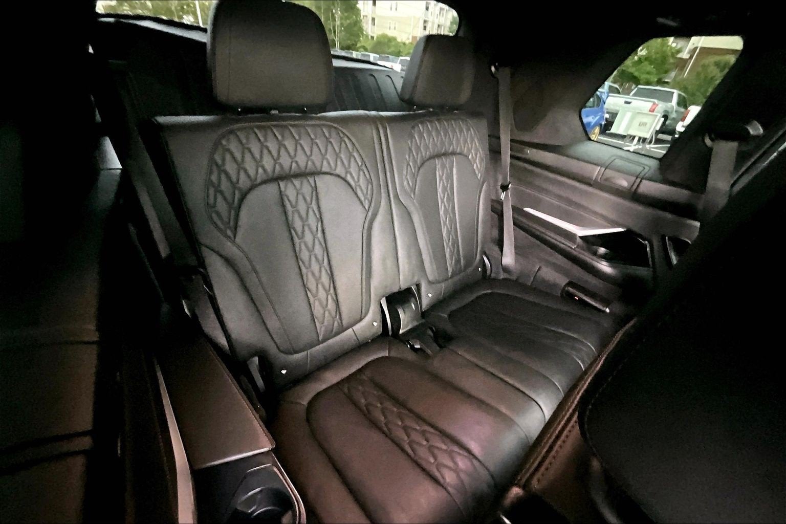 2024 BMW X7 M60i