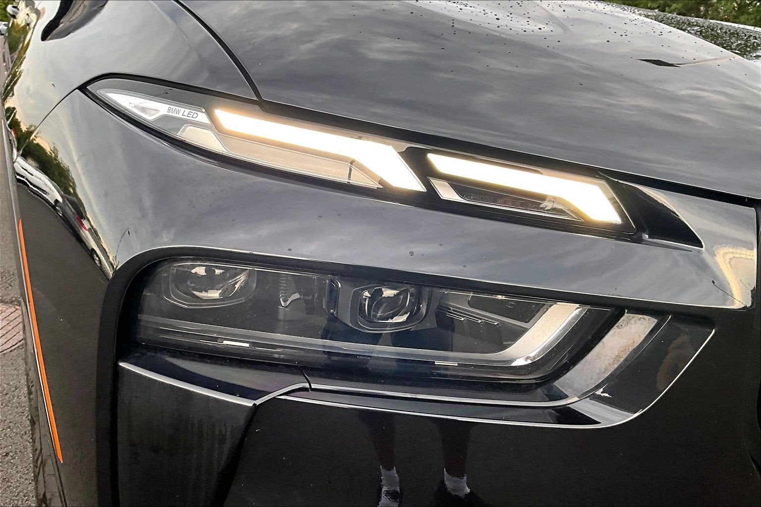 2024 BMW X7 M60i