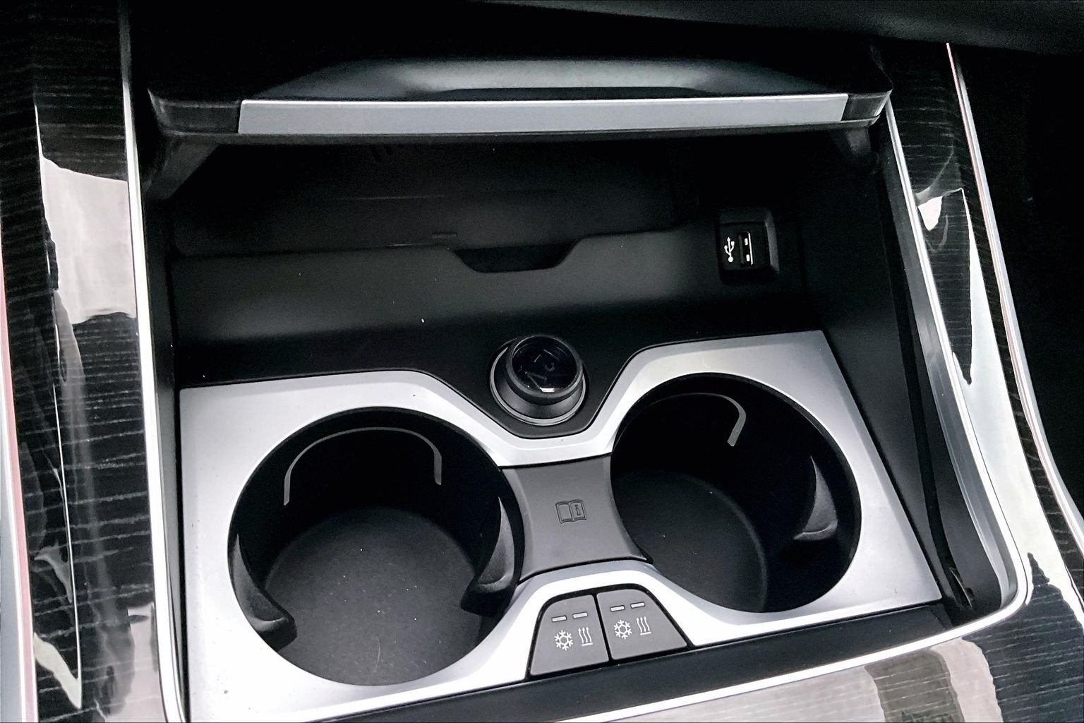 2024 BMW X7 M60i