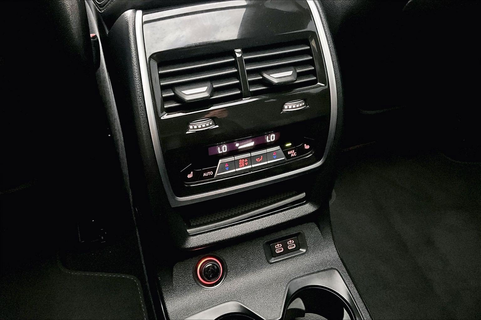 2024 BMW X7 M60i