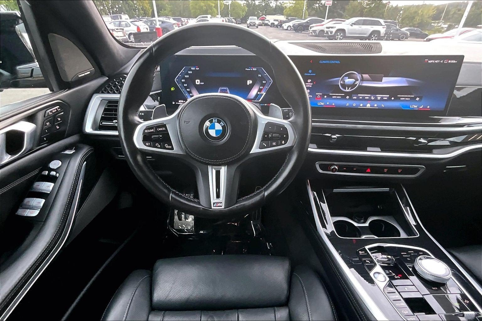 2024 BMW X7 M60i