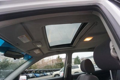 2003 Pontiac Vibe 4dr HB AWD